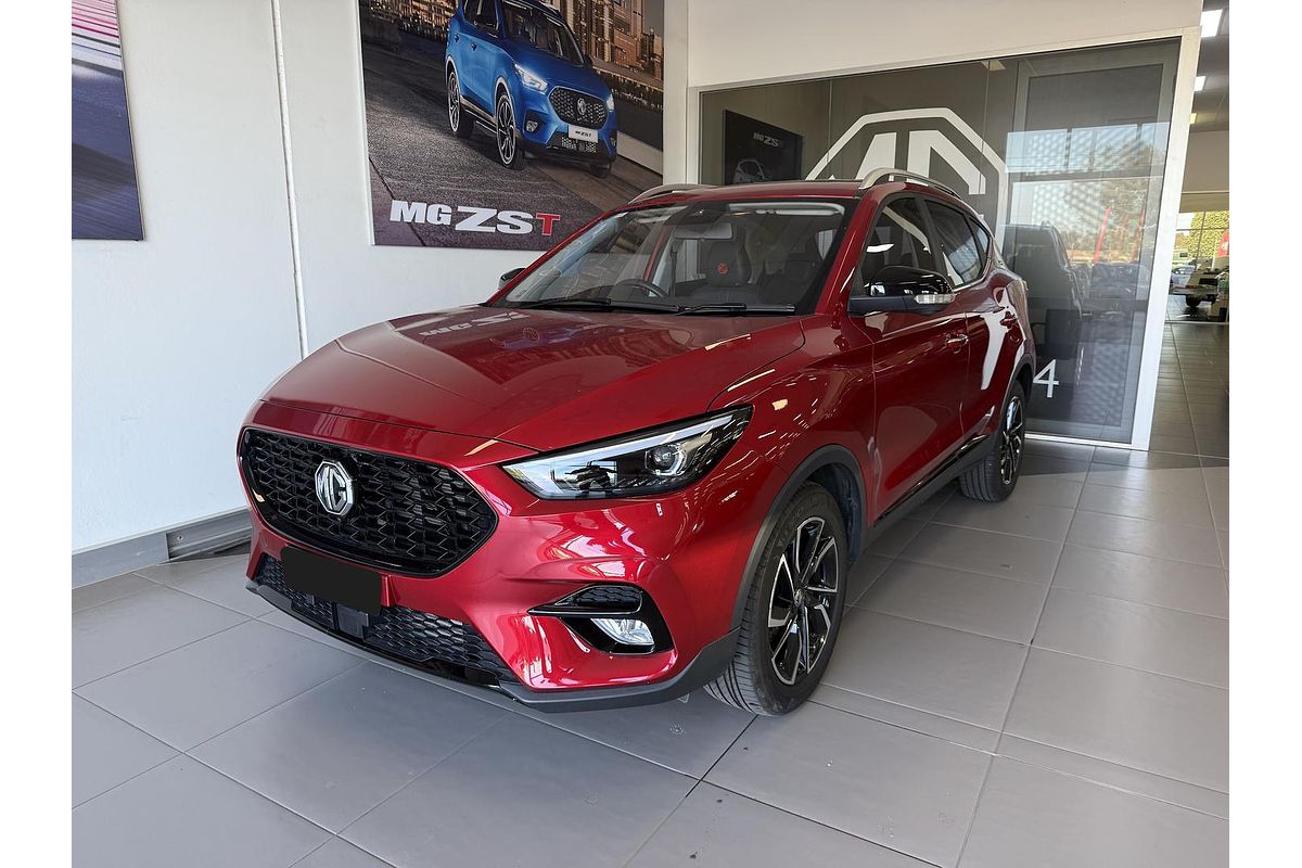 2022 MG ZST Essence