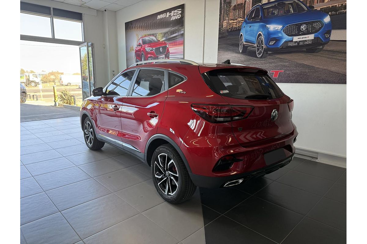 2022 MG ZST Essence