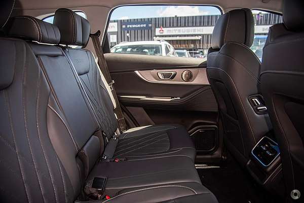2024 Chery Tiggo 8 Pro Max Elite