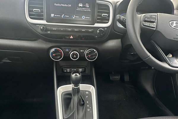 2024 Hyundai Venue Active QX.V5