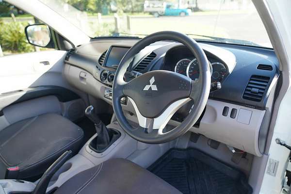 2013 Mitsubishi Triton GL MN MY13 Rear Wheel Drive