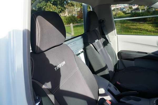 2013 Mitsubishi Triton GL MN MY13 Rear Wheel Drive
