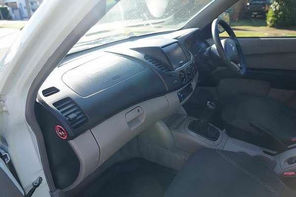 2013 Mitsubishi Triton GL MN MY13 Rear Wheel Drive