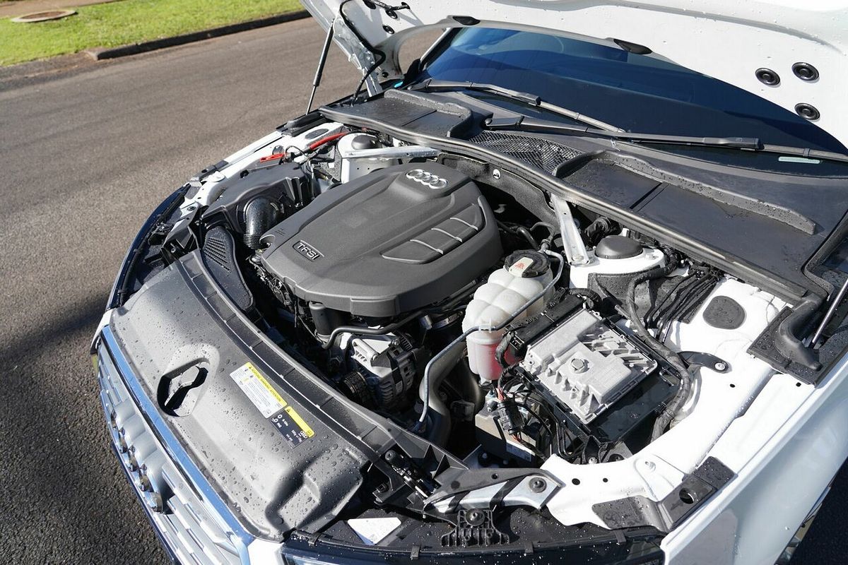 2019 Audi A4 45 TFSI Quattro S Tronic Sport 8W MY19