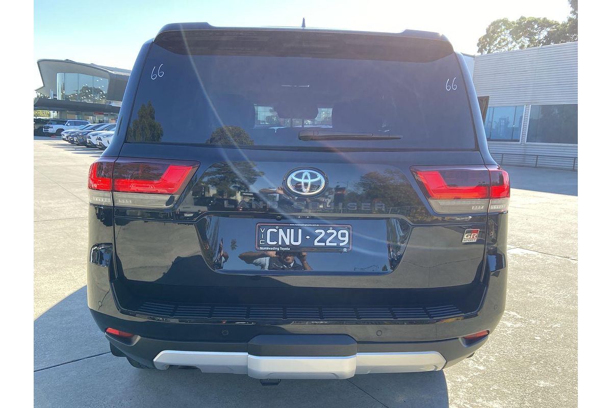 2023 Toyota Landcruiser GR Sport FJA300R