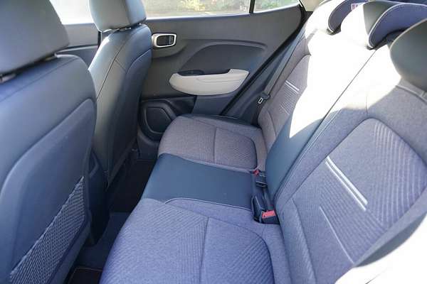 2020 Hyundai Venue Elite (denim Interior) QX.V3 MY21