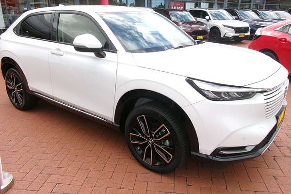 2023 Honda HR-V e:HEV L