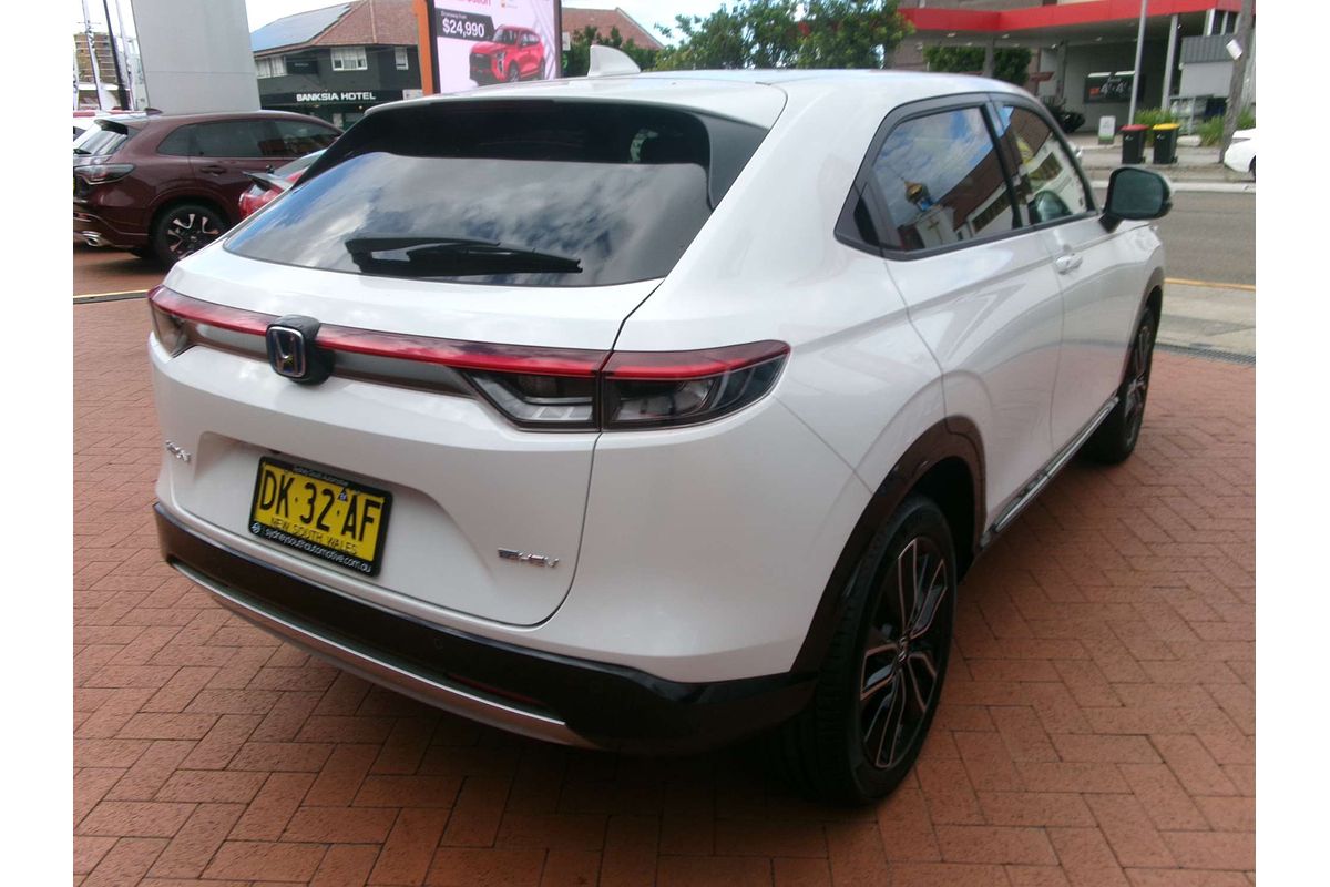 2023 Honda HR-V e:HEV L
