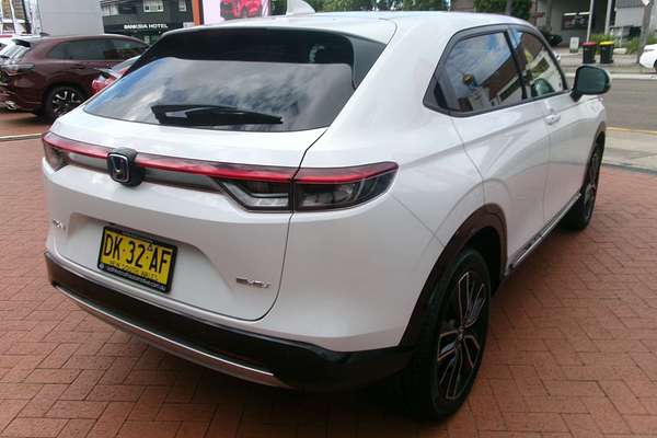 2023 Honda HR-V e:HEV L