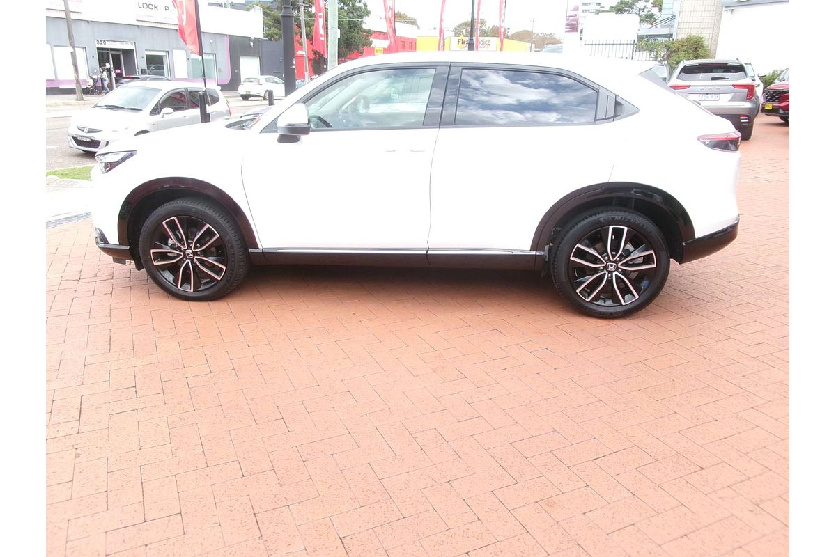 2023 Honda HR-V e:HEV L