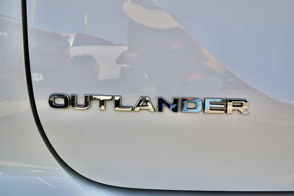 2023 Mitsubishi Outlander Aspire ZM