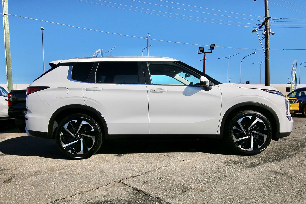 2023 Mitsubishi Outlander Aspire ZM