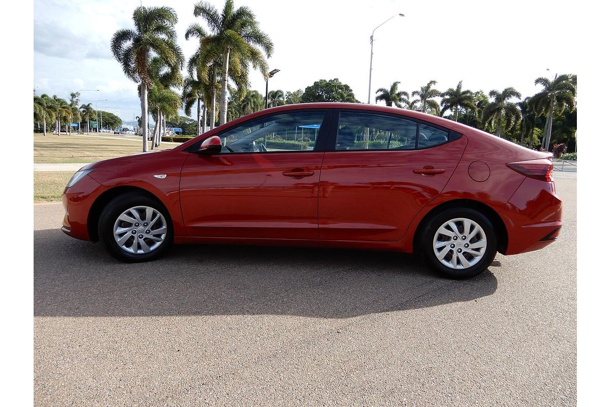 2019 Hyundai Elantra Go AD.2