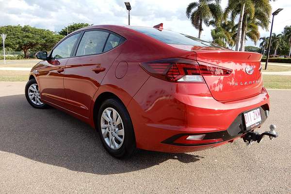 2019 Hyundai Elantra Go AD.2