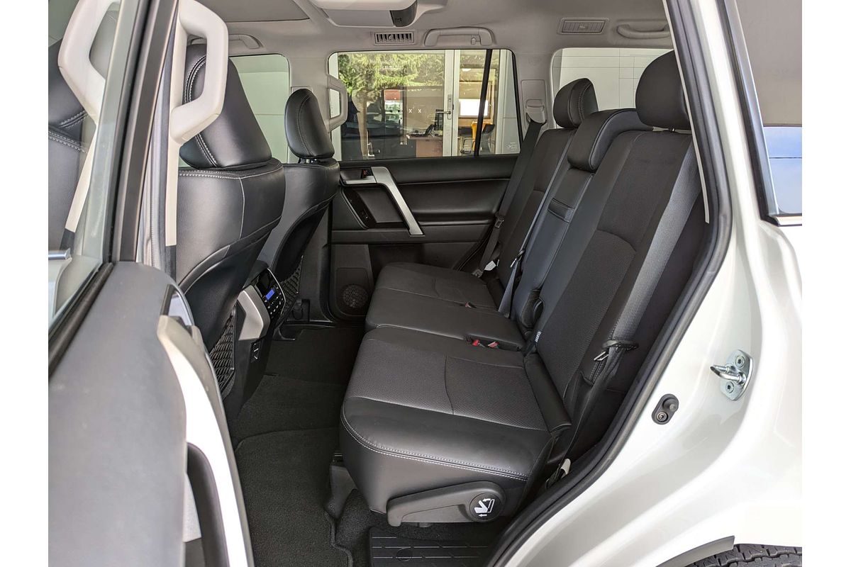 2023 Toyota Landcruiser Prado Kakadu GDJ150R