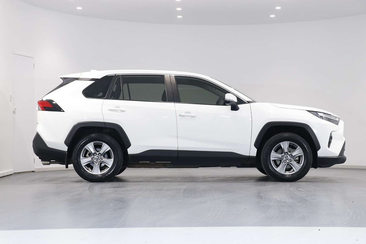 2021 Toyota RAV4 GX AXAH54R