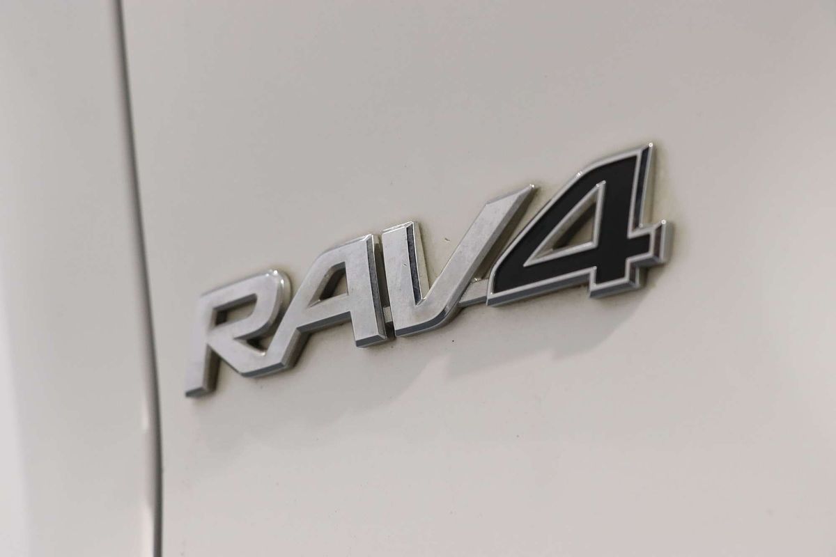 2021 Toyota RAV4 GX AXAH54R