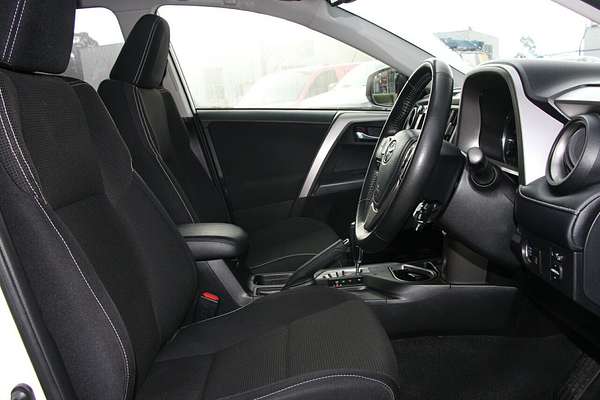 2018 Toyota RAV4 GXL ZSA42R