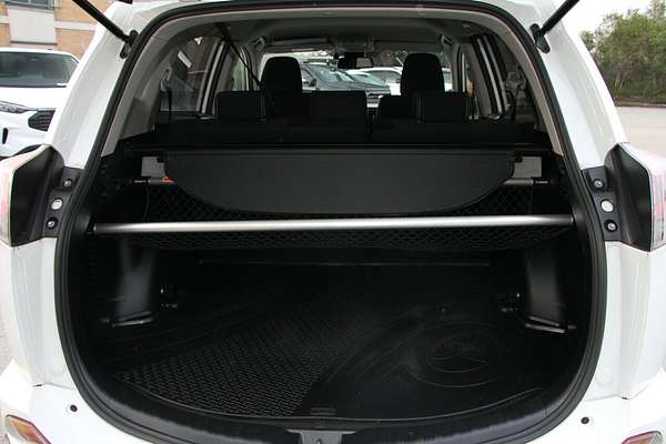 2018 Toyota RAV4 GXL ZSA42R