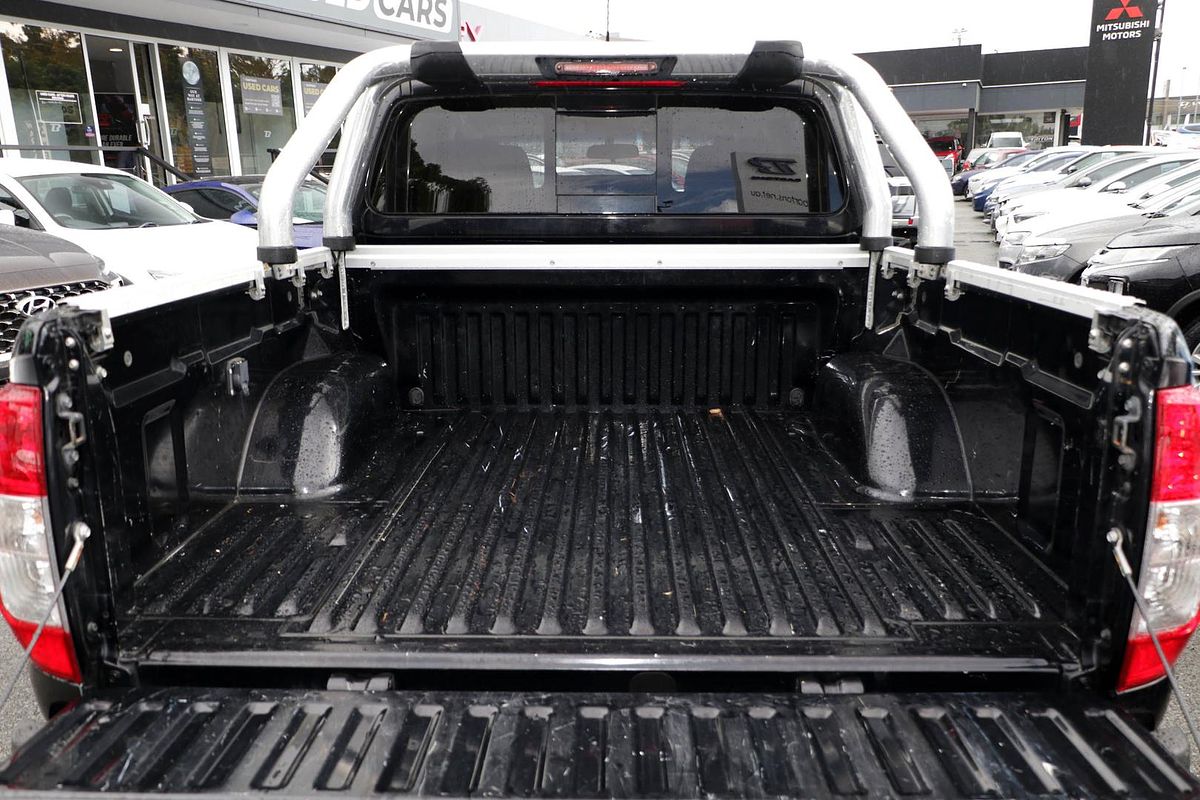 2016 Nissan Navara RX D23 Series 2 4X4