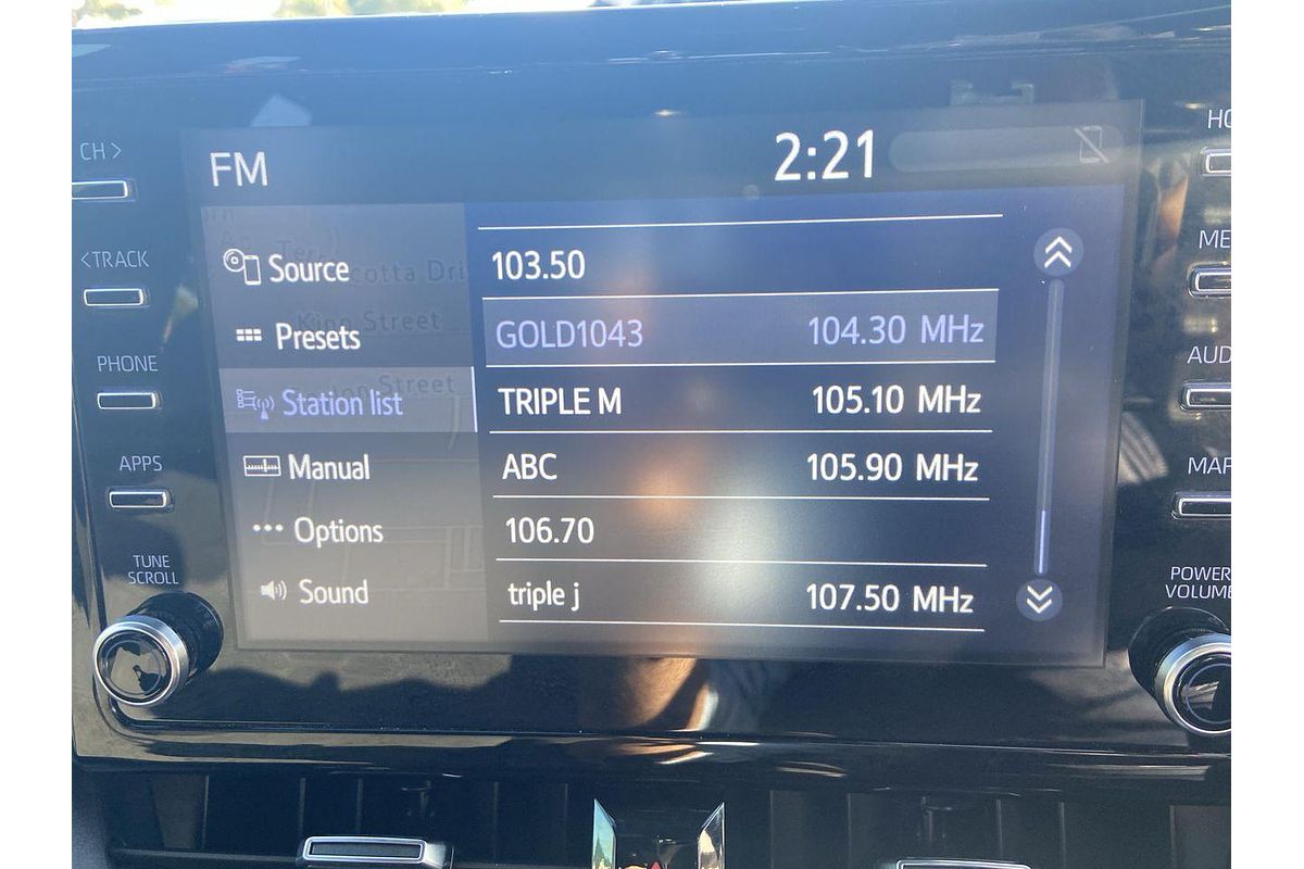 2020 Toyota Corolla SX Hybrid ZWE211R