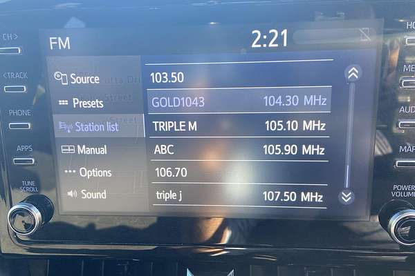 2020 Toyota Corolla SX Hybrid ZWE211R
