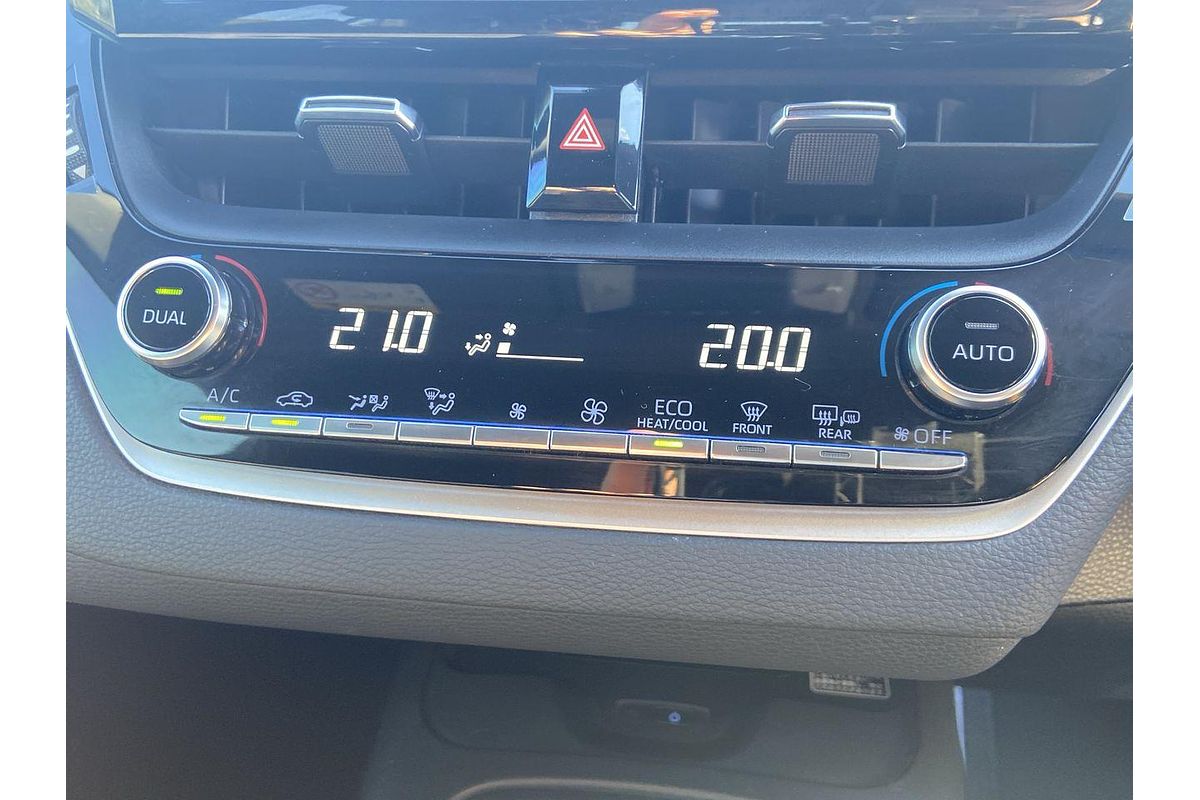 2020 Toyota Corolla SX Hybrid ZWE211R