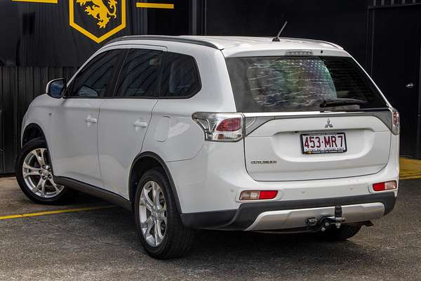 2014 Mitsubishi Outlander ES ZJ