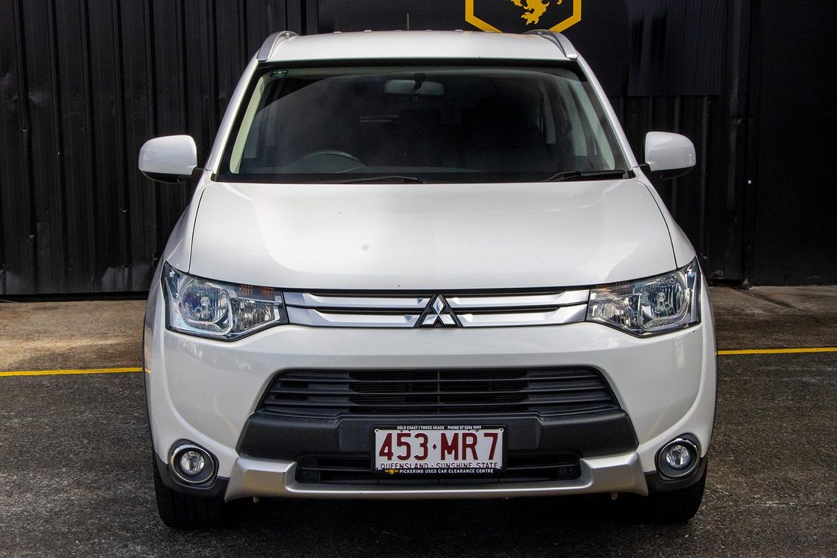 2014 Mitsubishi Outlander ES ZJ