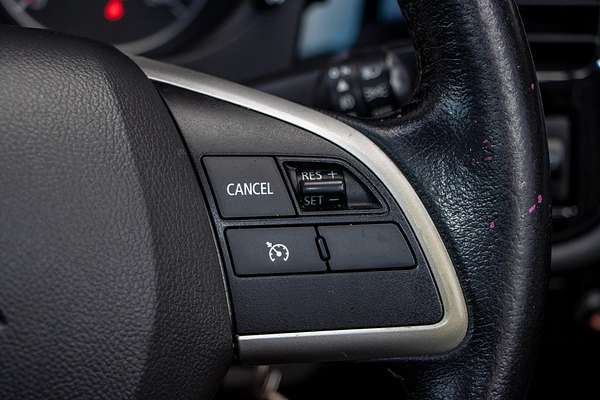 2014 Mitsubishi Outlander ES ZJ