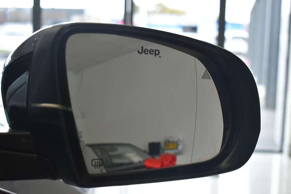 2023 Jeep Compass S-Limited M6