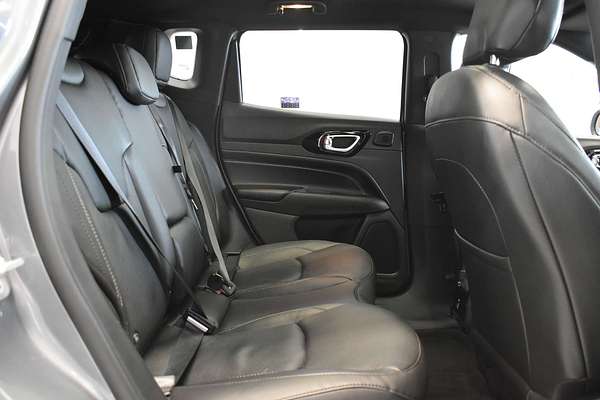 2023 Jeep Compass S-Limited M6