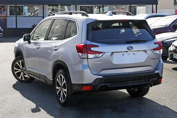 2019 Subaru Forester 2.5i Premium S5