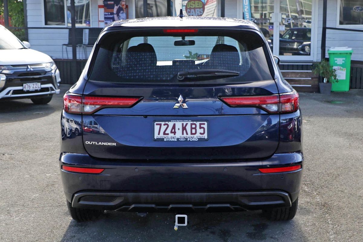 2023 Mitsubishi Outlander ES ZM