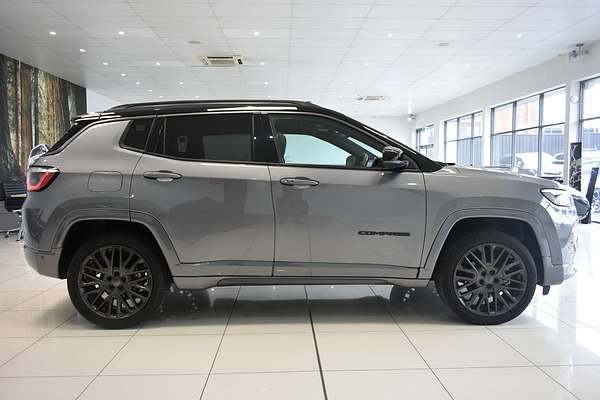 2023 Jeep Compass S-Limited M6