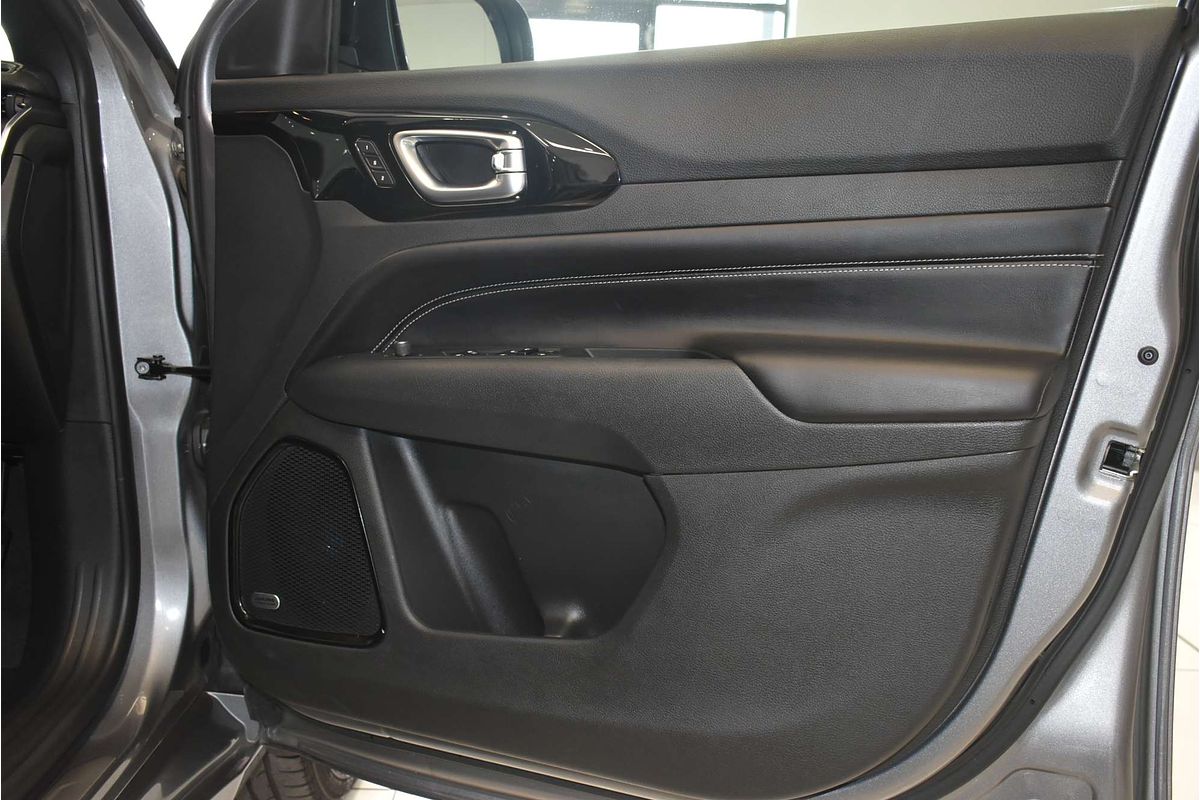 2023 Jeep Compass S-Limited M6