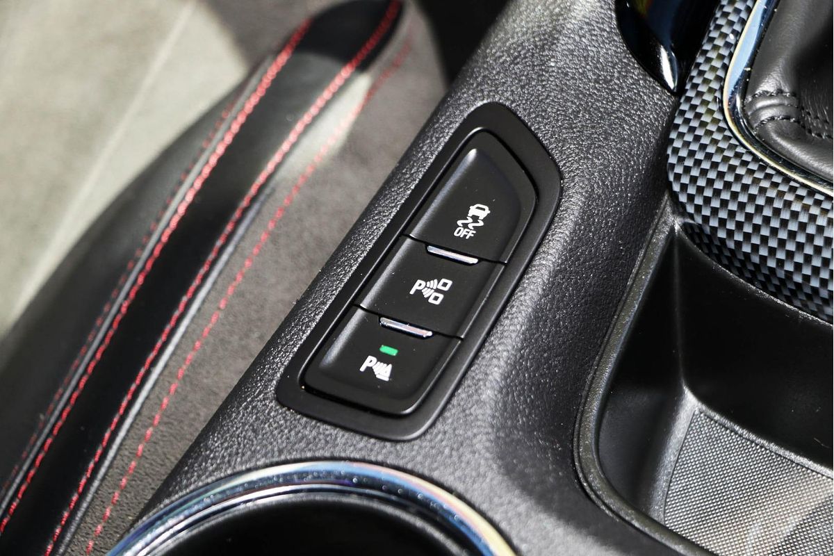 2014 Holden Ute SV6 Storm VF Rear Wheel Drive