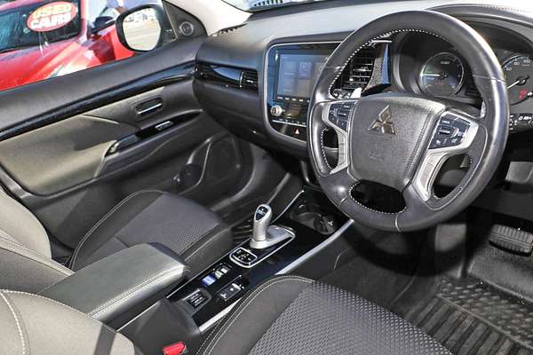 2019 Mitsubishi Outlander PHEV ES ADAS ZL