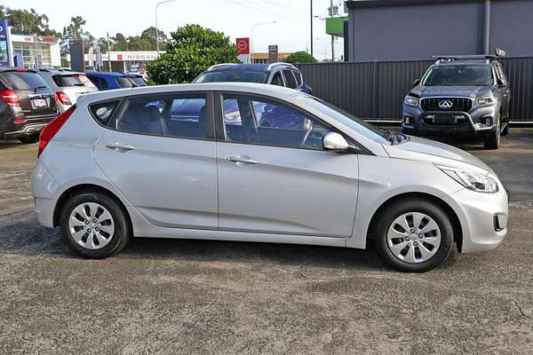 2016 Hyundai Accent Active RB3