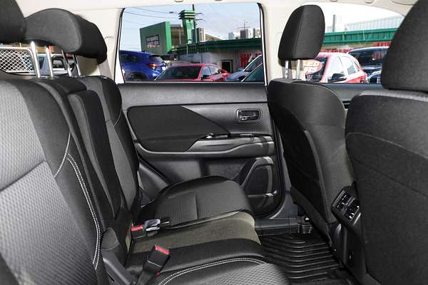 2019 Mitsubishi Outlander PHEV ES ADAS ZL