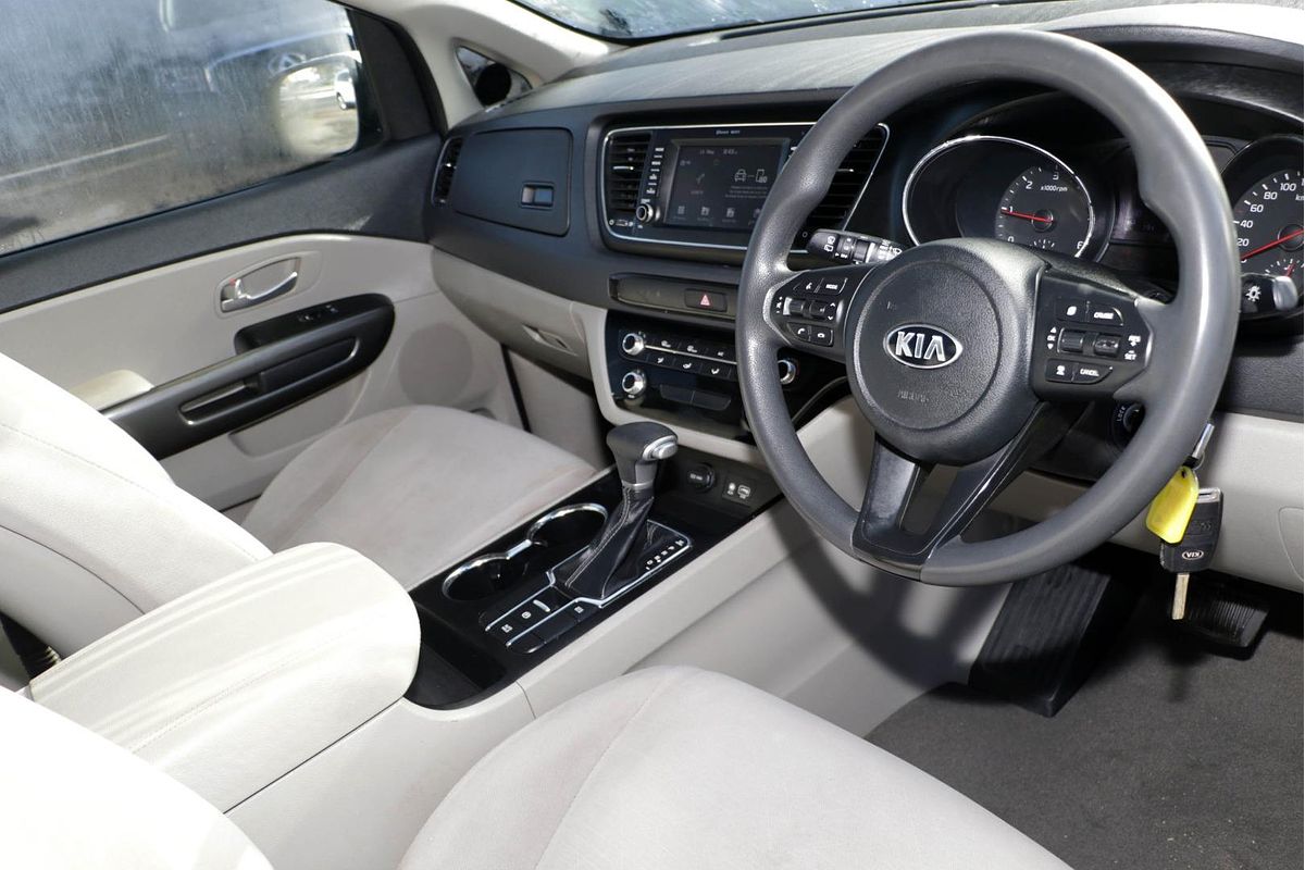 2020 Kia Carnival S YP