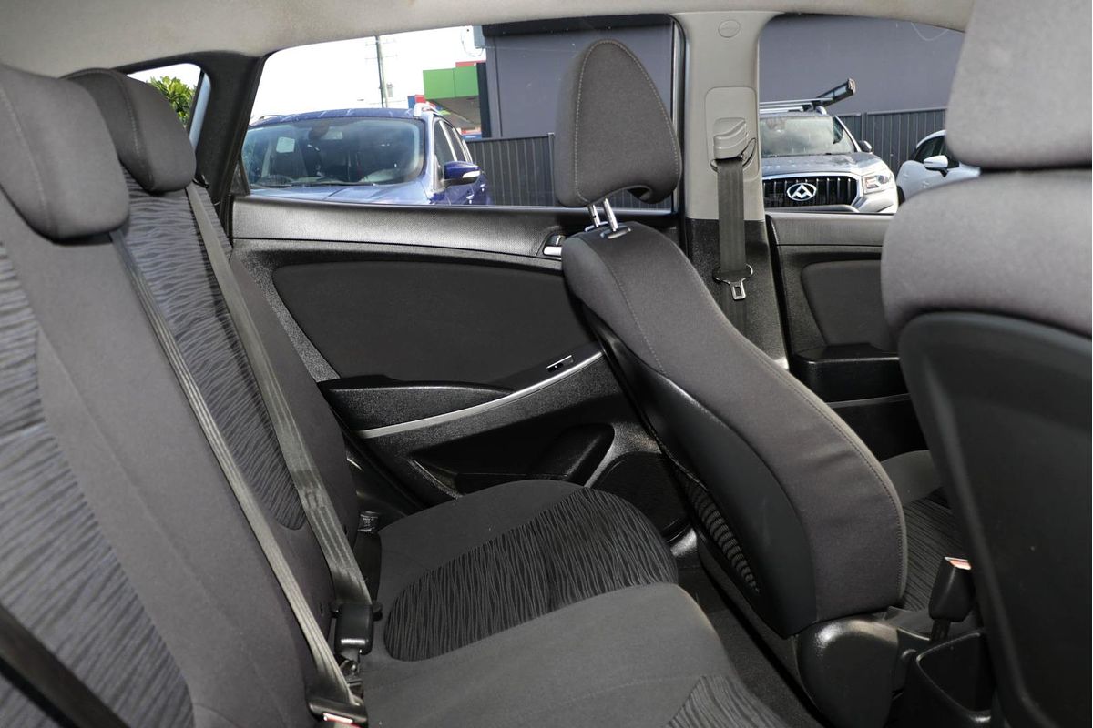 2016 Hyundai Accent Active RB3