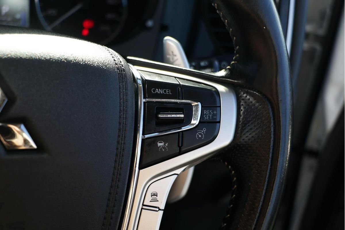 2019 Mitsubishi Outlander PHEV ES ADAS ZL