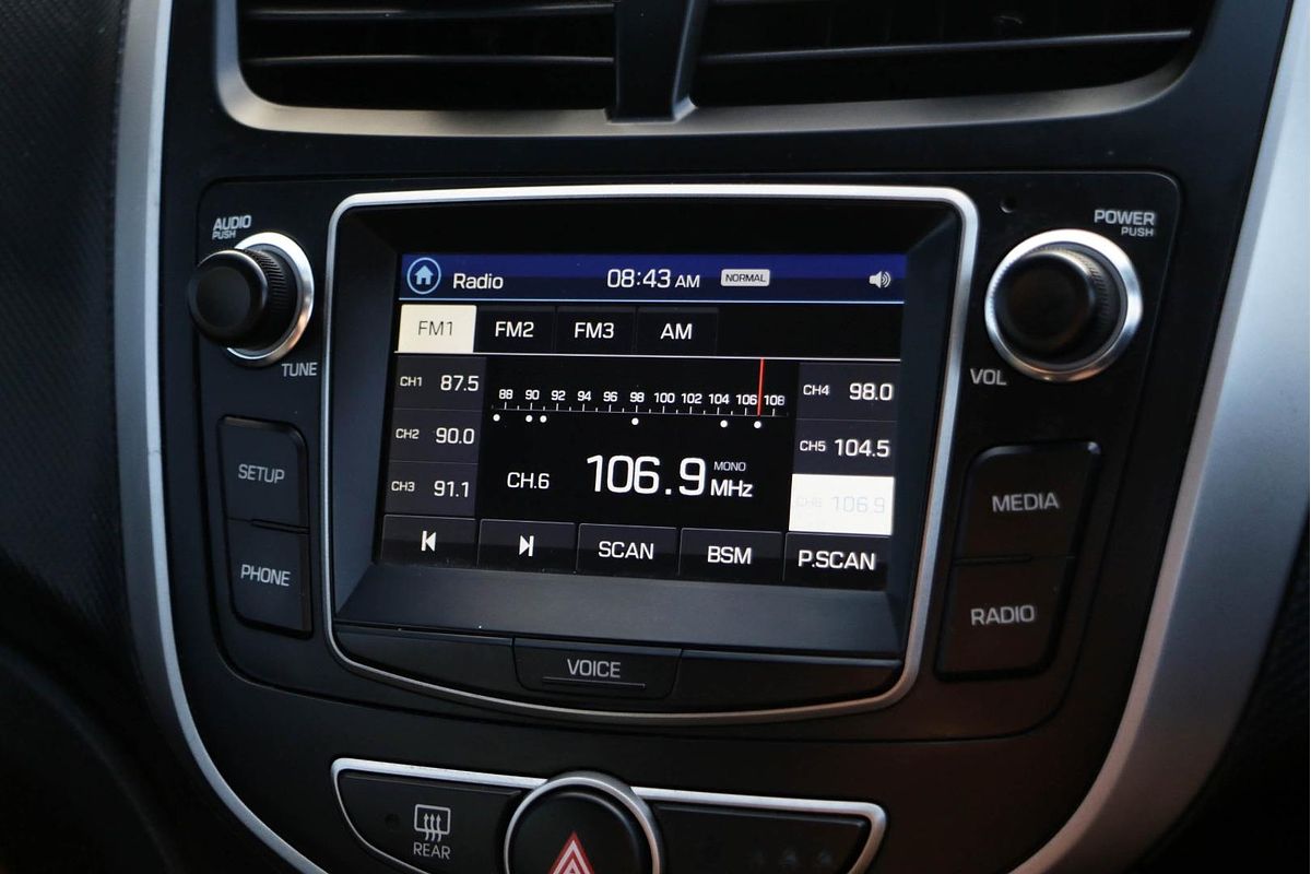 2016 Hyundai Accent Active RB3