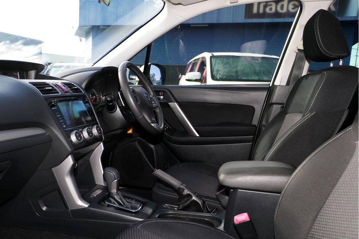 2015 Subaru Forester 2.5i-L S4