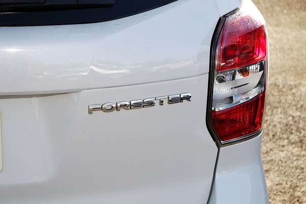 2015 Subaru Forester 2.5i-L S4