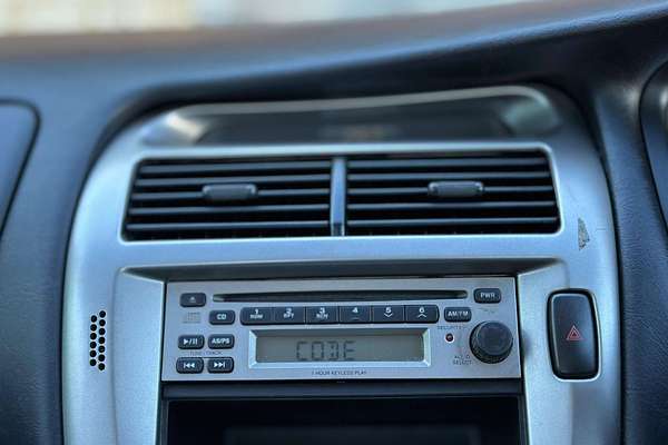 2005 Mitsubishi Magna ES TW