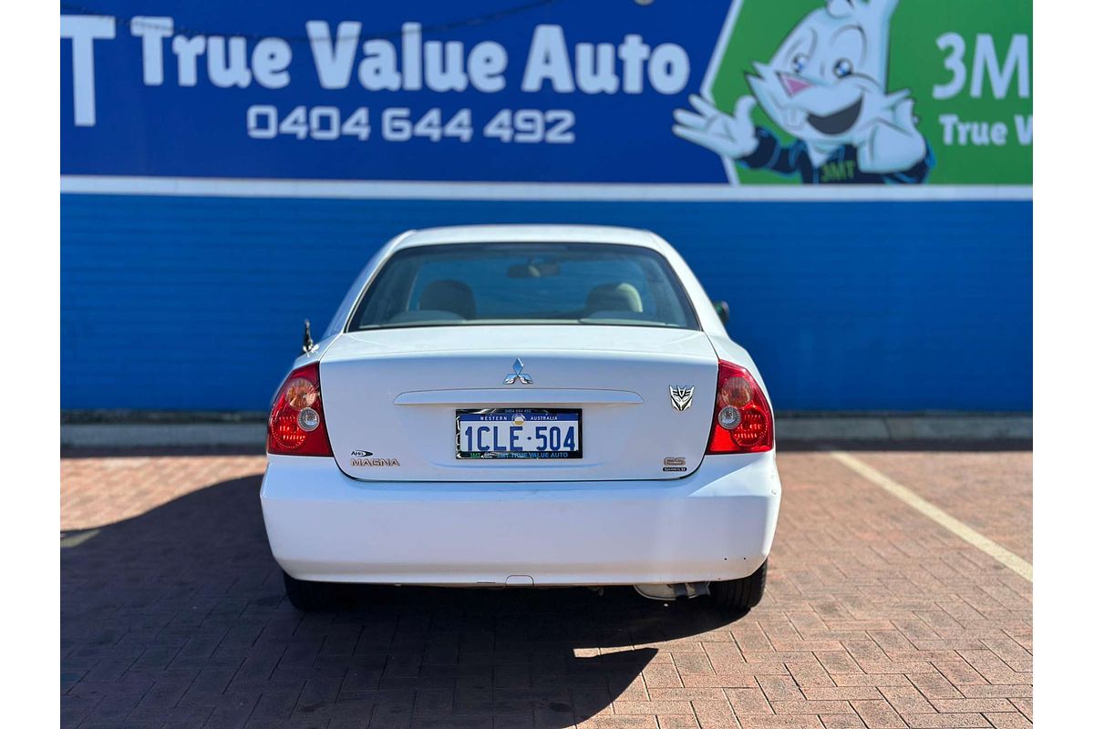 2005 Mitsubishi Magna ES TW