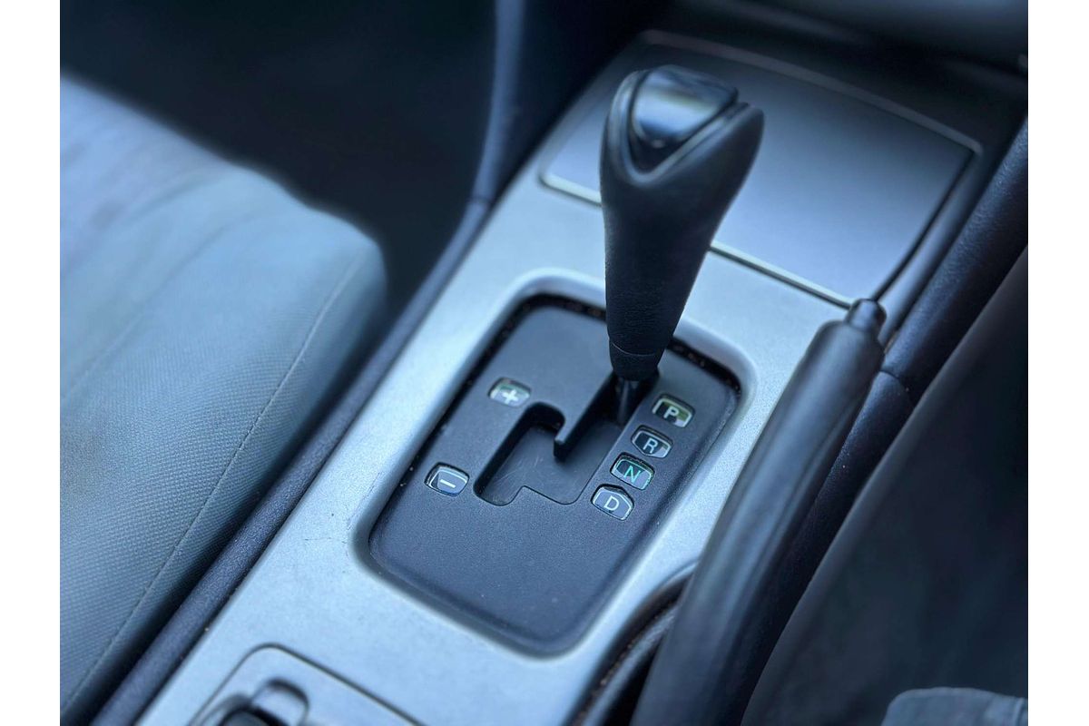 2005 Mitsubishi Magna ES TW