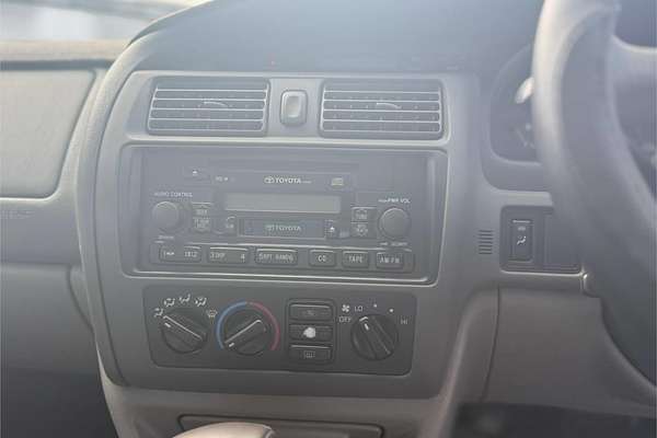 2002 Toyota AVALON CONQUEST MCX10R